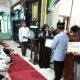 Safari Ramadhan: Bupati Berau dan Rombongan Sholat Isya dan Tarawih di Masjid Al-Hijrah